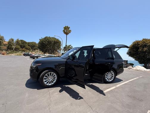 Black 2019 Land Rover Range Rover 3.0L V6 Supercharged HSE