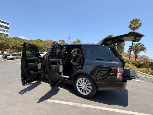 Black 2019 Land Rover Range Rover 3.0L V6 Supercharged HSE