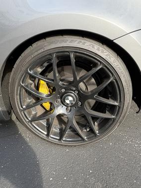 Gray 2009 BMW 135 i