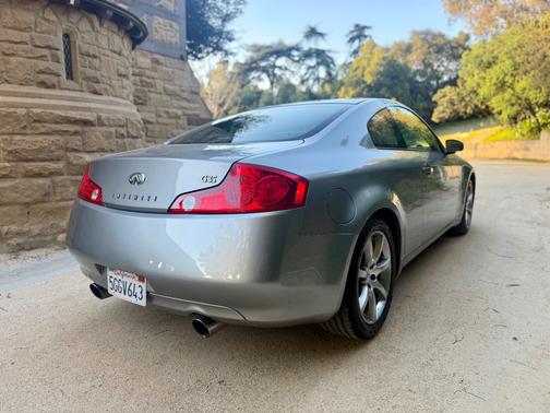 2004 INFINITI G35 Base
