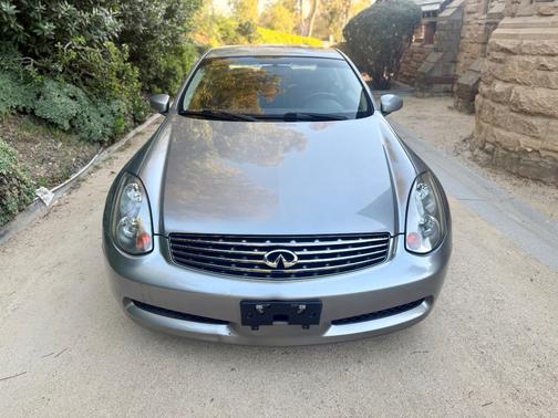 2004 INFINITI G35 Base