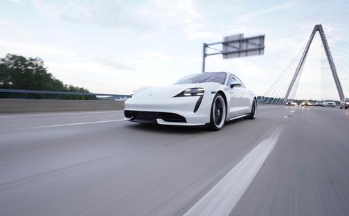 2020 Porsche Taycan Taycan Turbo