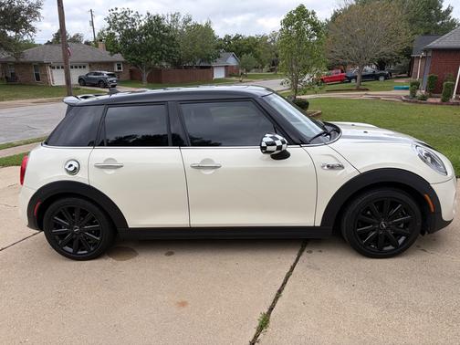 White 2016 MINI Hardtop Cooper S
