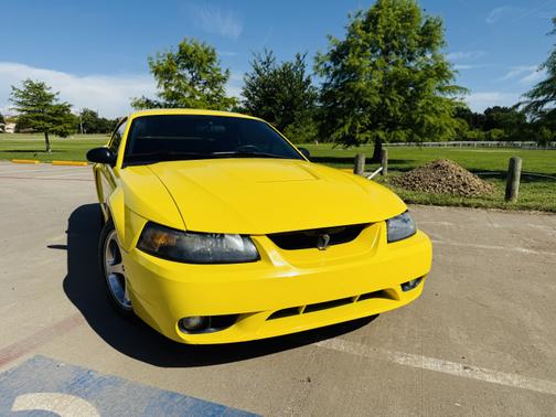 2001 Ford Mustang SVT Cobra