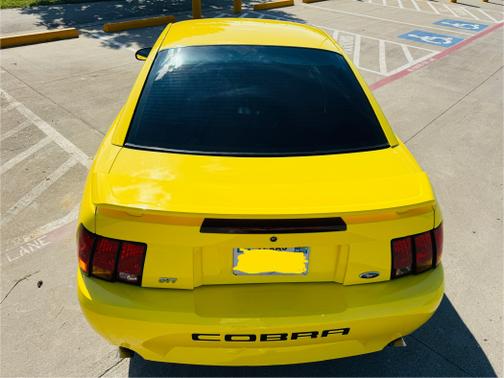 2001 Ford Mustang SVT Cobra