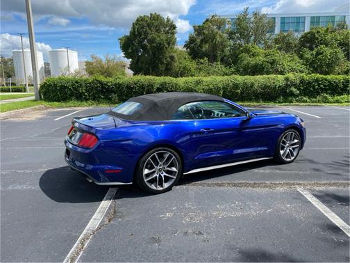 2015 Ford Mustang EcoBoost Premium