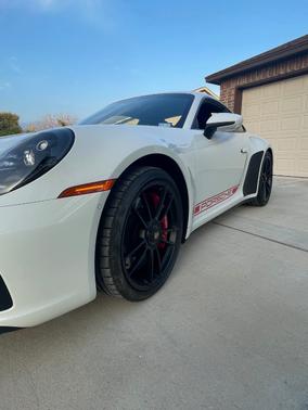 2022 Porsche 911 911 Carrera GTS