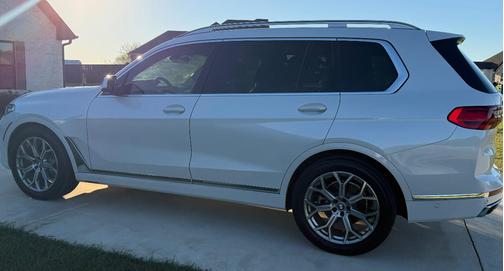 White 2019 BMW X7 xDrive40i