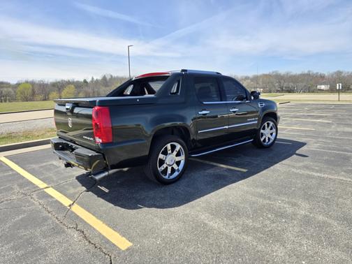 2013 Cadillac Escalade EXT Luxury
