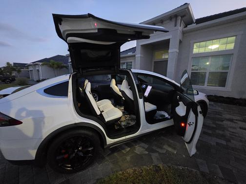 White 2021 Tesla Model X Performance