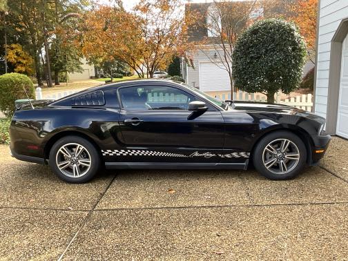 2010 Ford Mustang Premium