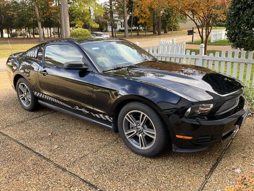 2010 Ford Mustang Premium