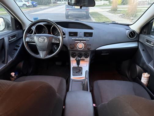 2011 Mazda Mazda3 i Touring