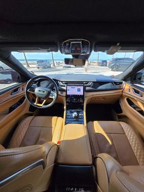 White 2024 Jeep Grand Cherokee L Summit Reserve