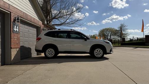 2024 Subaru Forester Base