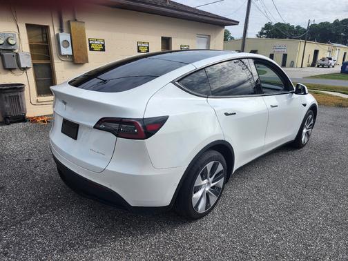 2020 Tesla Model Y Long Range