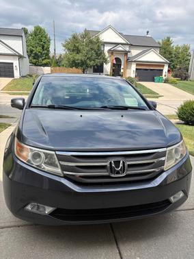 Gray 2012 Honda Odyssey Touring Elite