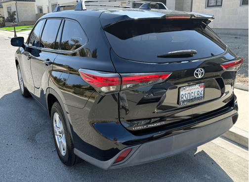 Black 2020 Toyota Highlander L