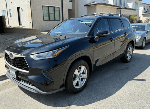 Black 2020 Toyota Highlander L