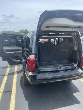 2008 Jeep Commander Sport