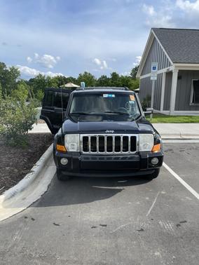 2008 Jeep Commander Sport