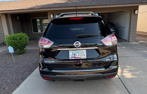 2016 Nissan Rogue SV