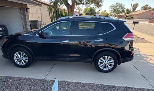 2016 Nissan Rogue SV