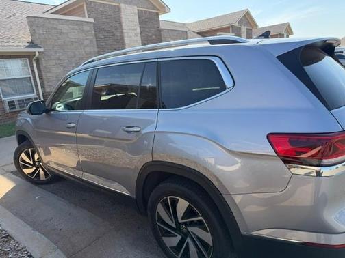 Silver 2024 Volkswagen Atlas 2.0T SEL 4MOTION