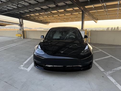 2023 Tesla Model 3 Performance