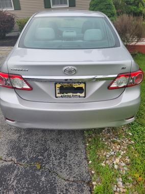 Silver 2011 Toyota Corolla Base