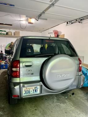 2005 Toyota RAV4 Base