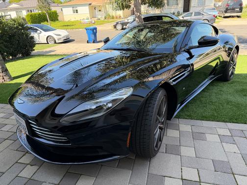 2017 Aston Martin DB11 Launch Edition