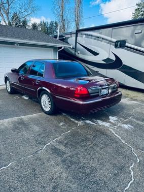 2009 Mercury Grand Marquis LS