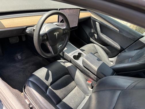 Gray 2021 Tesla Model 3 Standard Range Plus