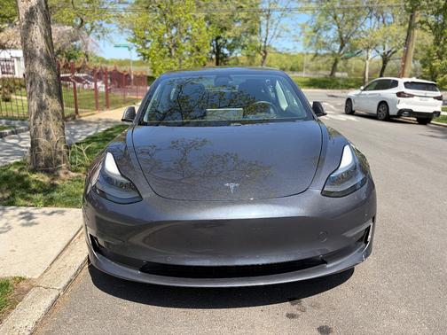 Gray 2021 Tesla Model 3 Standard Range Plus