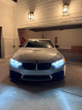 White 2015 BMW M4 Base