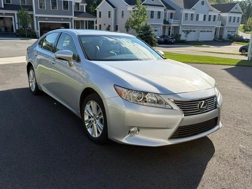 Silver 2014 Lexus ES 350 Base