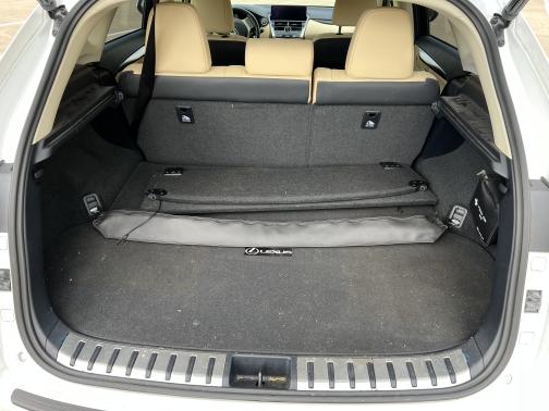 Photo 5 of 14 of 2019 Lexus NX 300 F Sport