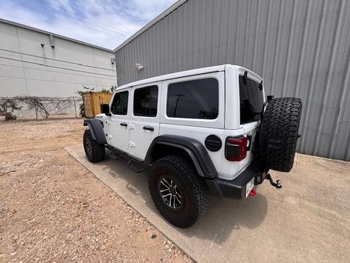 White 2025 Jeep Wrangler Rubicon