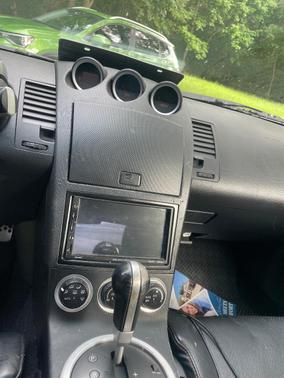 Silver 2004 Nissan 350Z Touring