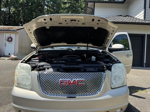 2012 GMC Yukon XL Denali