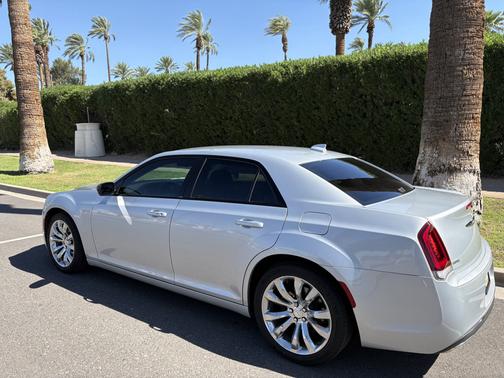 Silver 2019 Chrysler 300 Touring