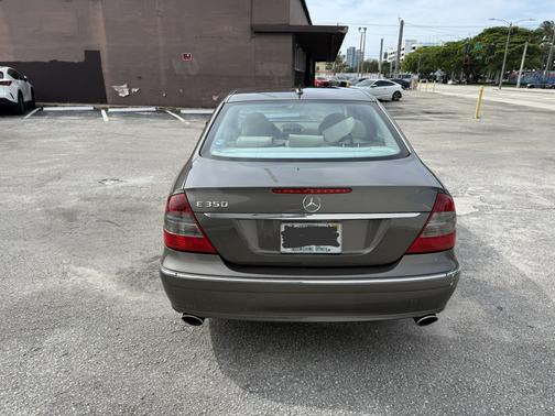 Gray 2008 Mercedes-Benz E-Class E 350