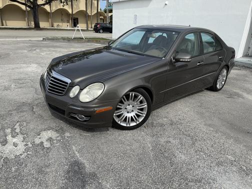 Gray 2008 Mercedes-Benz E-Class E 350