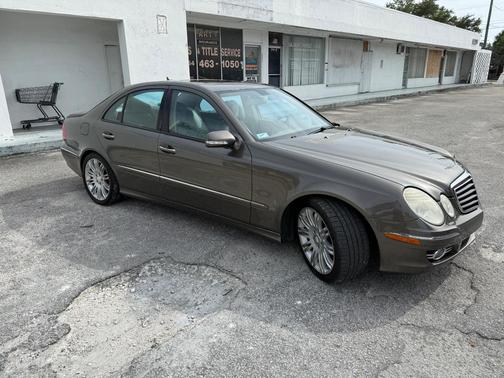 Gray 2008 Mercedes-Benz E-Class E 350