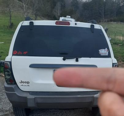 Photo 4 of 9 of 2003 Jeep Grand Cherokee Laredo