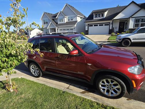 2013 BMW X5 xDrive35i Sport Activity