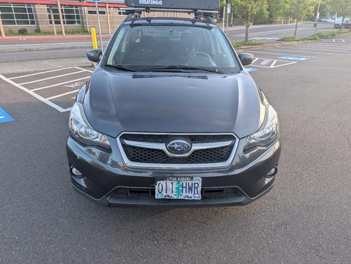 Gray 2015 Subaru XV Crosstrek 2.0i Premium