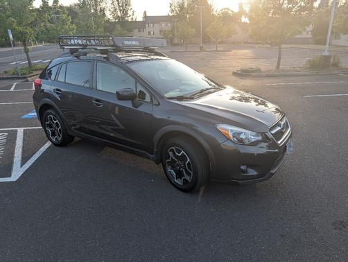 Gray 2015 Subaru XV Crosstrek 2.0i Premium