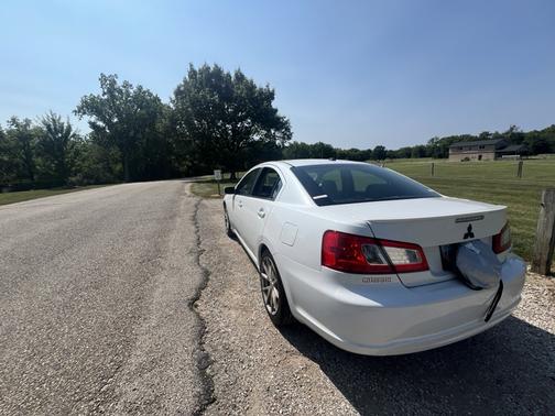 White 2012 Mitsubishi Galant SE